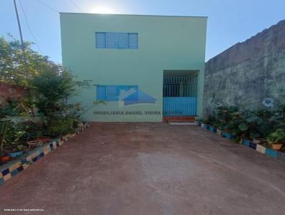 Casa para Locao, em , bairro Jardim Gonzaga, 2 dormitrios, 1 banheiro, 1 vaga