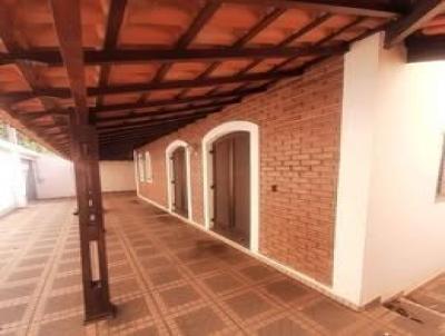 Casa para Venda, em Tatu�, bairro Centro, 4 dormit�rios, 1 banheiro, 2 su�tes, 3 vagas